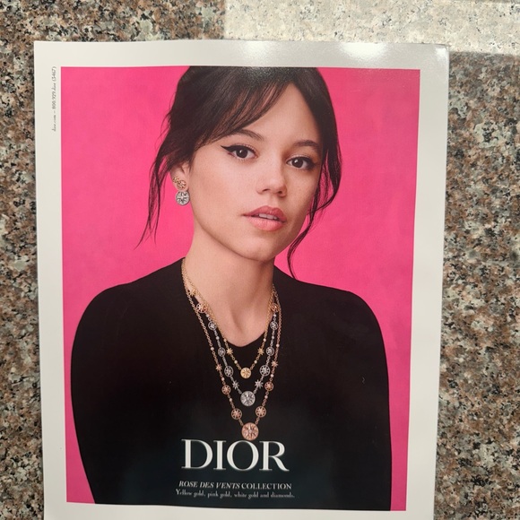 HARPER’S BAZAAR MAGAZINE - USA - MAY 2024 - CHRISTY TURLINGTON BURNS - Picture 2 of 2